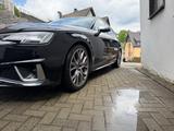 Audi S4 TDI Matrix B&O AHK Quattro Head-Up RFK - Audi S4 mit Diesel-Antrieb: Kombi