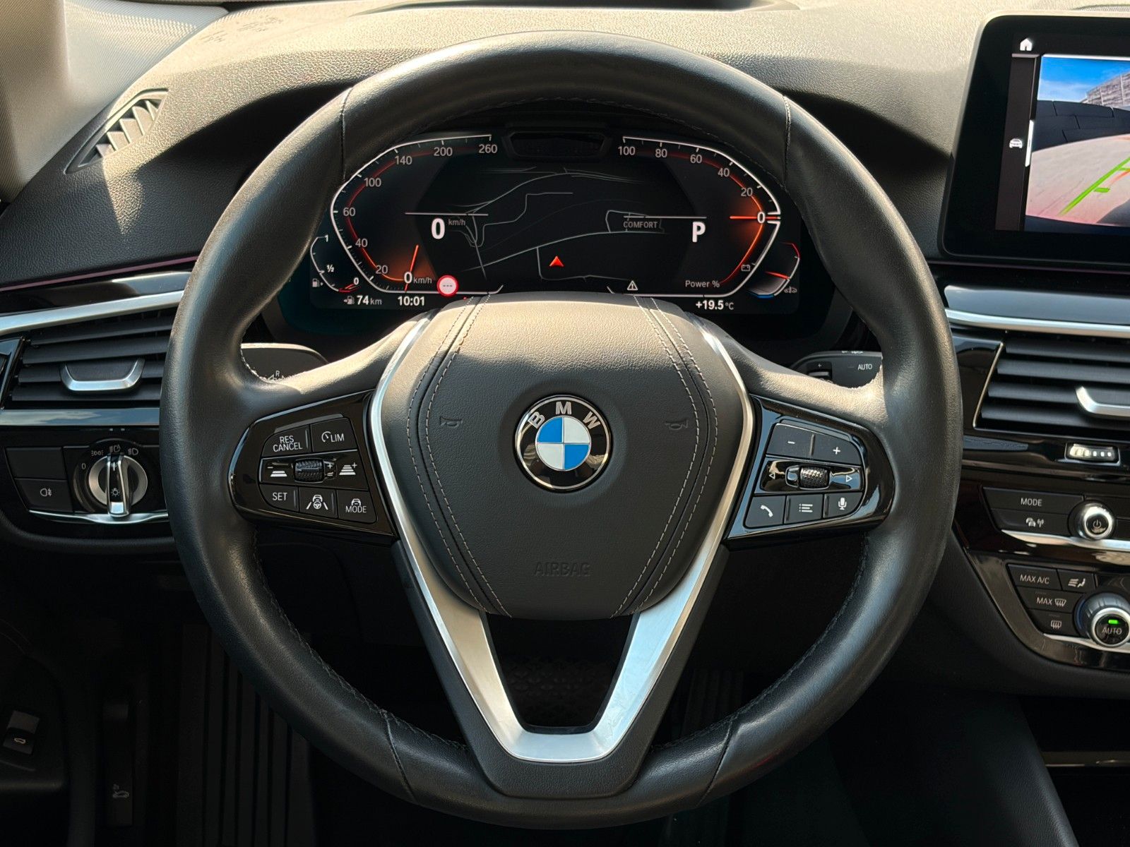 Fahrzeugabbildung BMW 540i Aut. Leder HuD Adap. LED CAM ACC H&K AHK