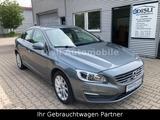 Volvo S60 Lim. Momentum,Klimaautomatik,Navi,Leder - Volvo S60 mit Benzin-Antrieb: Limousine