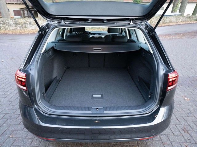 Passat Variant Business TSI DSG NAV Kamera Trave