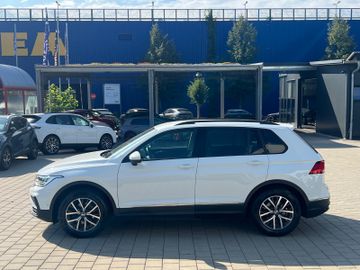 Volkswagen Tiguan - 2