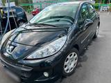 Peugeot 207  - zuverlässig und sparsam - Peugeot 207 in Braunschweig