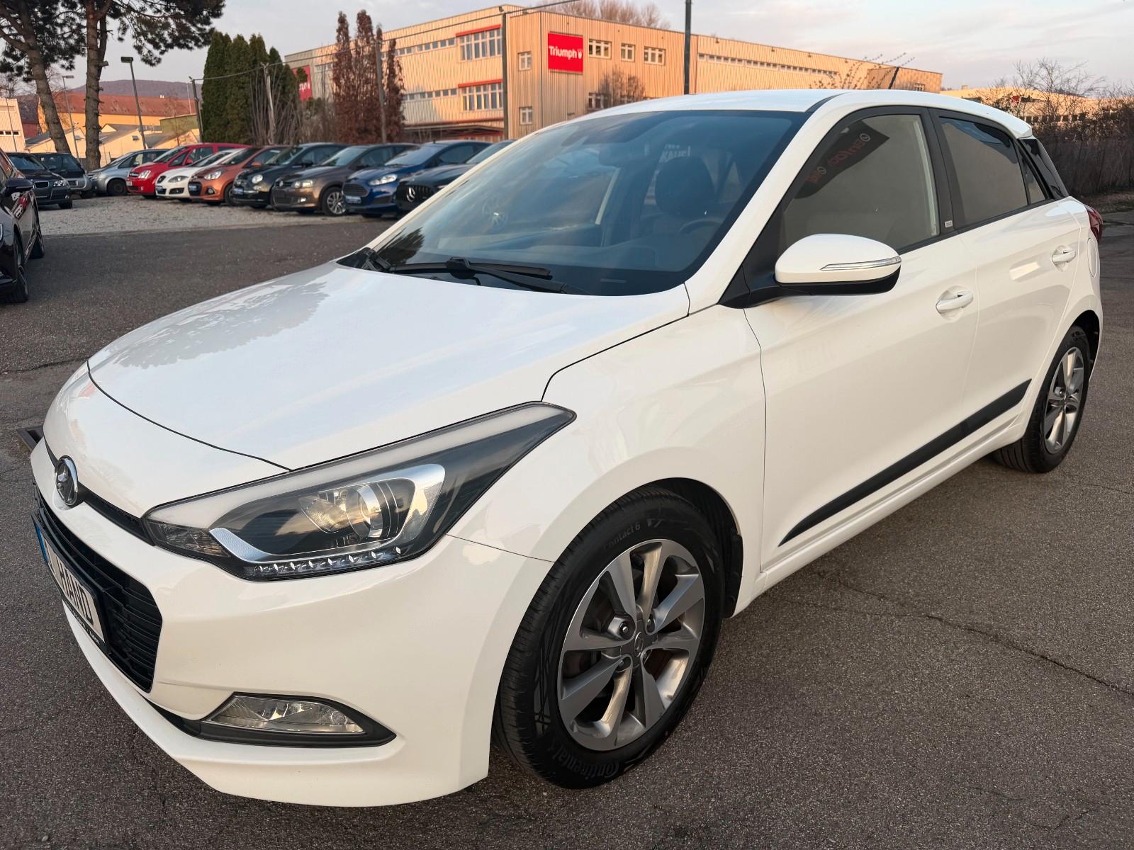 Hyundai i20 blue Passion 1.0-KLIMAAUT-NAVI-1.HAND-EURO 6