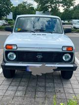 Lada Niva 4x4 (Taiga) LPG/Gasanlage  TÜV ... - Lada Taiga von privat