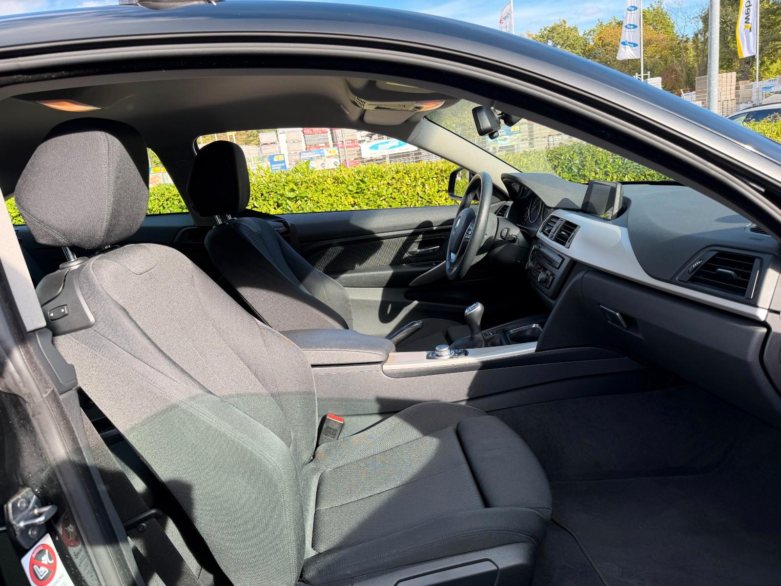 BMW 420 i Coupe Luxury Line Garantie*1.Hand*Kamera*