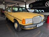 Mercedes-Benz 230 W 123 Rostfrei Oldtimer Mega Zustand - Mercedes-Benz: 230 W123