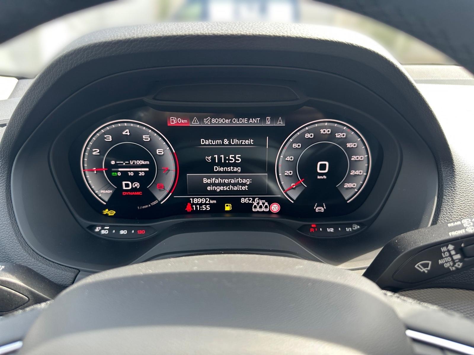 Audi Q2 advanced NAVI*LED*RFK*17LM*LEDER*GRA*5J GAR, миниатюра 6