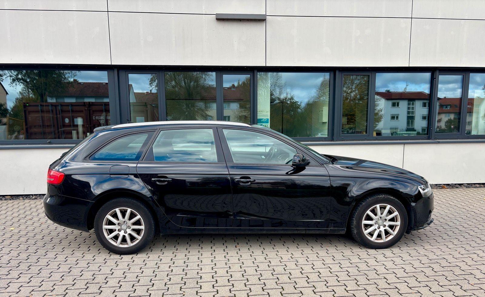 Audi A4 2013 — interior