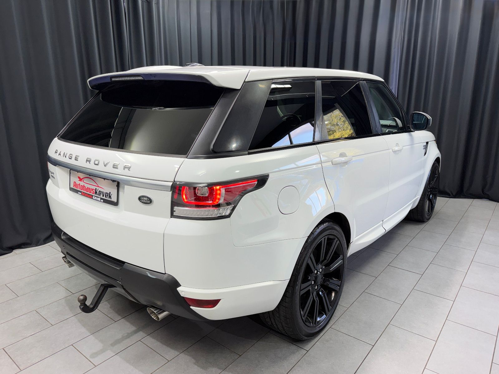 Fahrzeugabbildung Land Rover Range Rover Sport HSE Dynamic|AHK|PANO