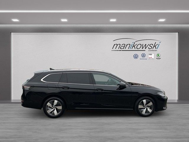 Volkswagen Passat Variant 2.0TDI DSG *Elegance- NEUES MODEL