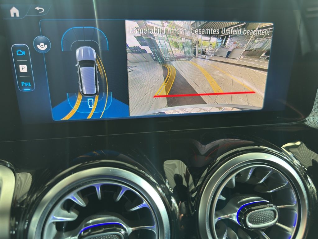 Fahrzeugabbildung Mercedes-Benz GLB 200 d AMG*NIGHT*DISTR*KEYL*KAMERA*ALARM