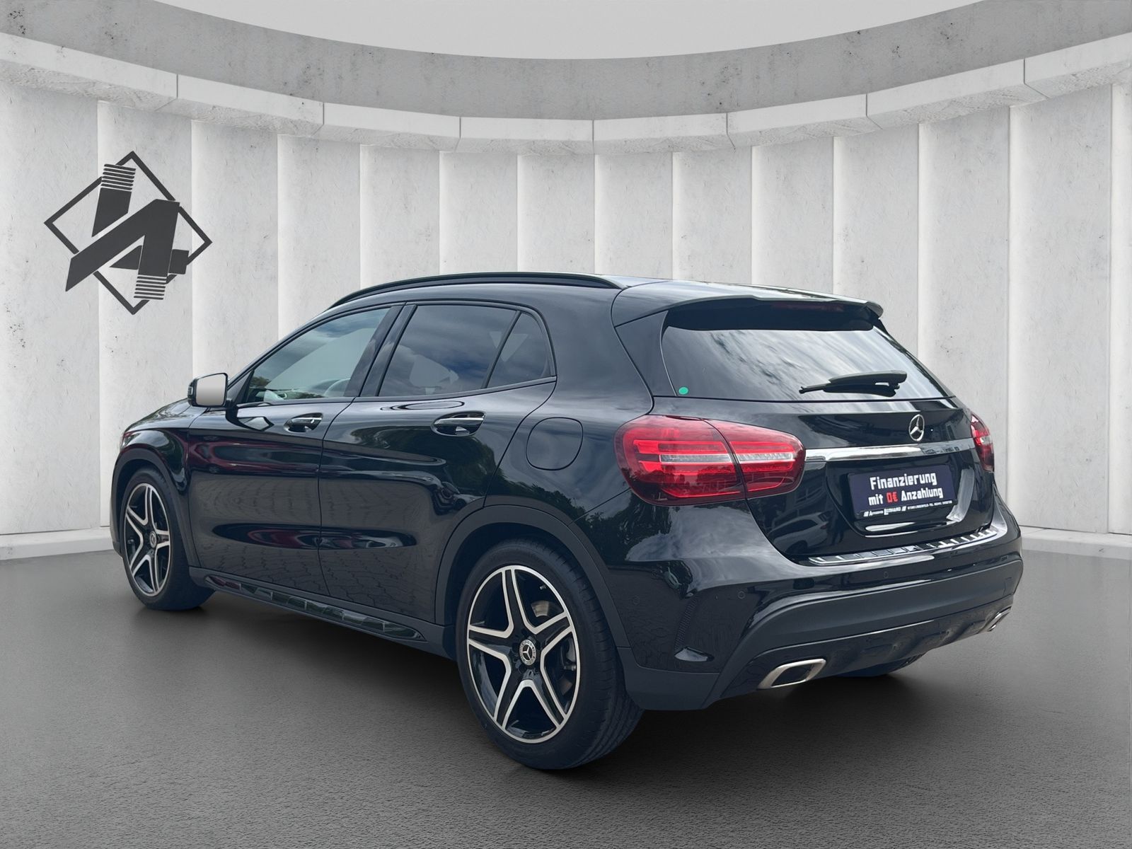 Fahrzeugabbildung Mercedes-Benz GLA 180 AMG-LINE*NIGHT-PAKET*LED*KEYLESS*LEDER**