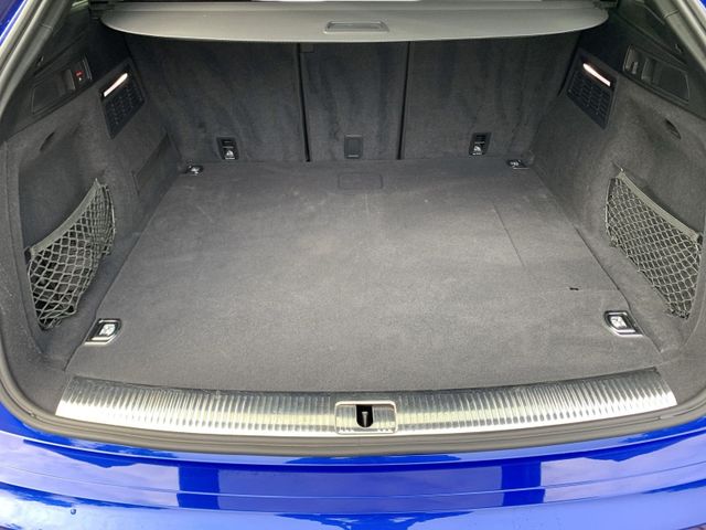 Q5 Sportback 55 TFSI e S line BUSINESS QUATTRO M