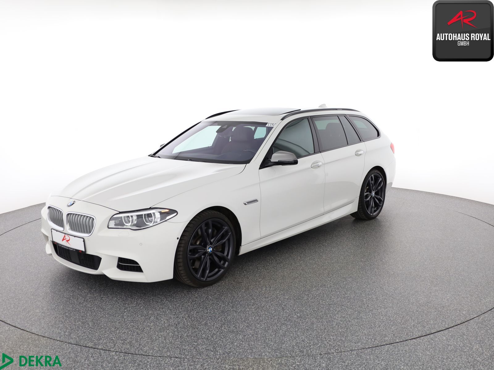 BMW M550 d T xDrive SHADOW FOND-TV,SOFTCLOSE,360G,SH
