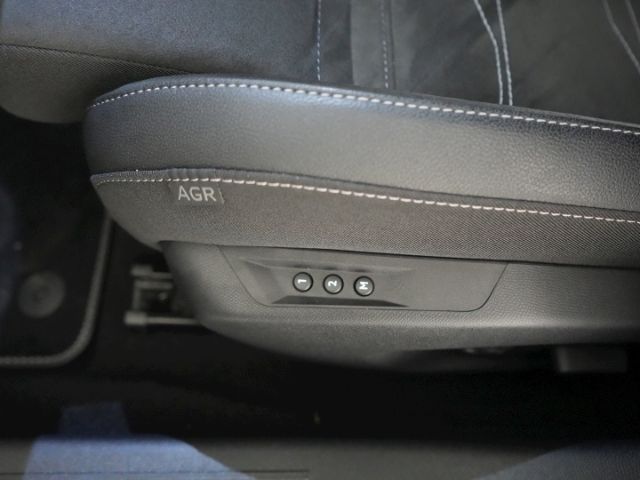 Astra L ST ULTIMATE AT+LED LICHT+NAVI+360 GRAD K