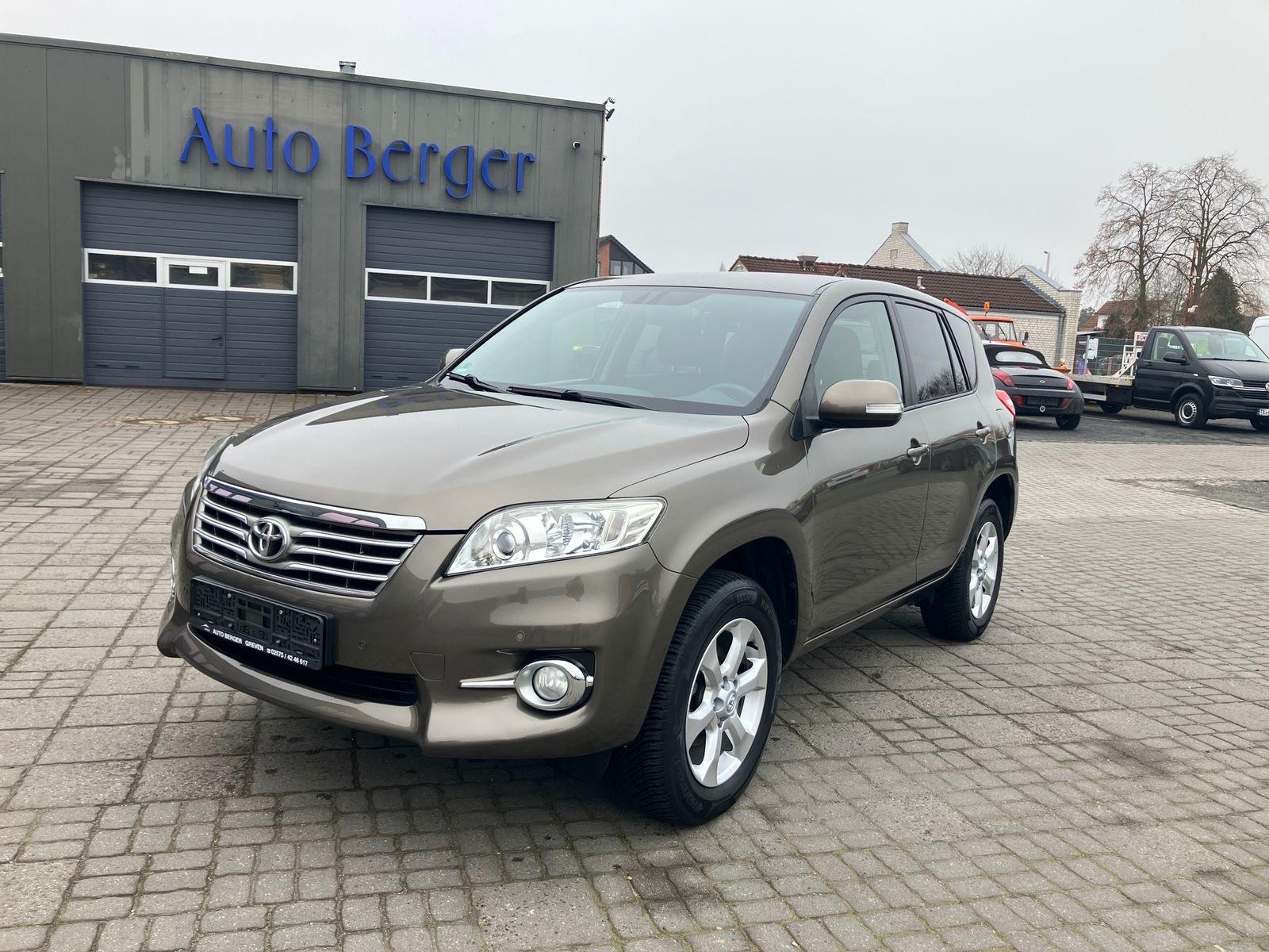 Toyota RAV4 Life-AHK-Klima-2 Hand