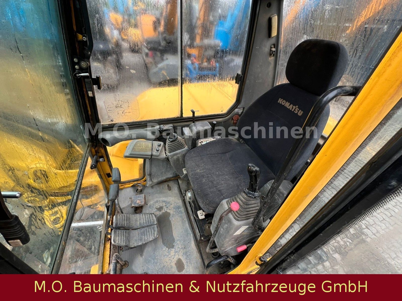 Fahrzeugabbildung Komatsu PC 75 / 7,6 T / SW / Hammerline /