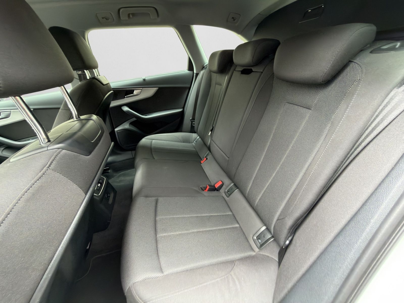 Audi A4 - Bild 15