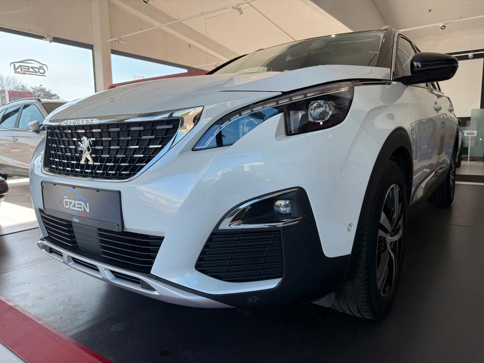 Peugeot 5008 Allure *7-SITZER*AHK*KAM*FULL-LED*