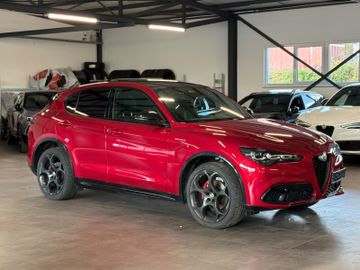 Alfa-Romeo Stelvio - 1