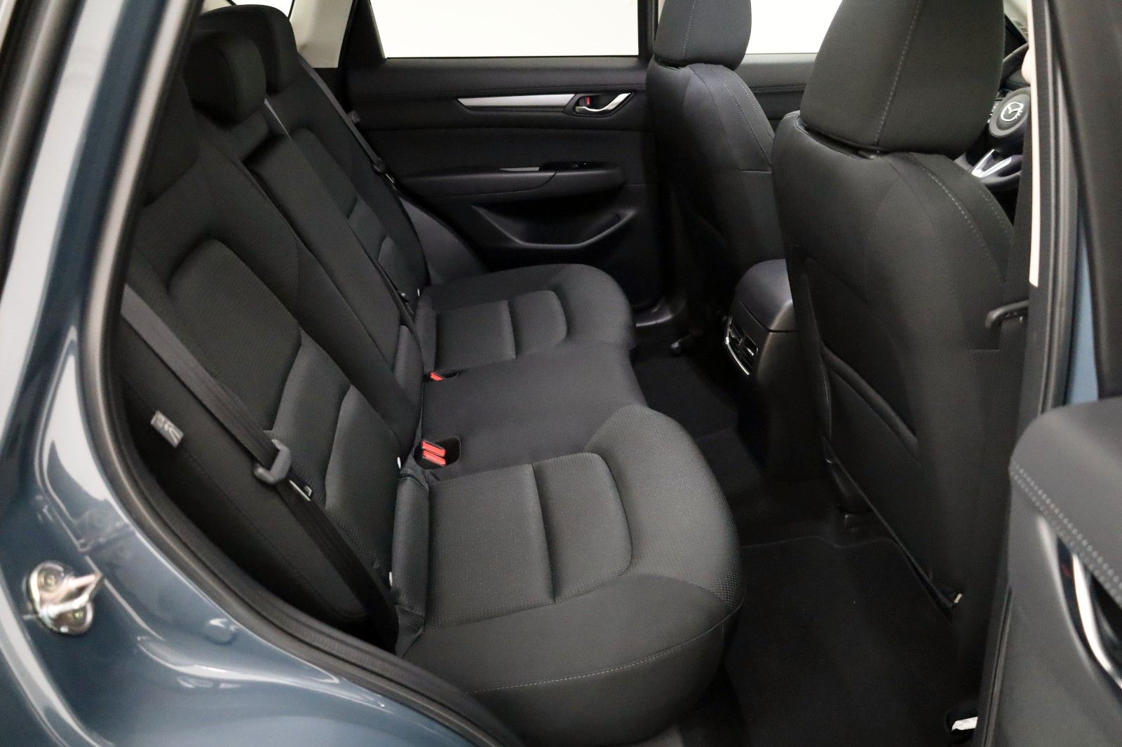 Fahrzeugabbildung Mazda CX-5 Ad'vantage 2WD Navi, LED, HeadUp,Kamera,AHK