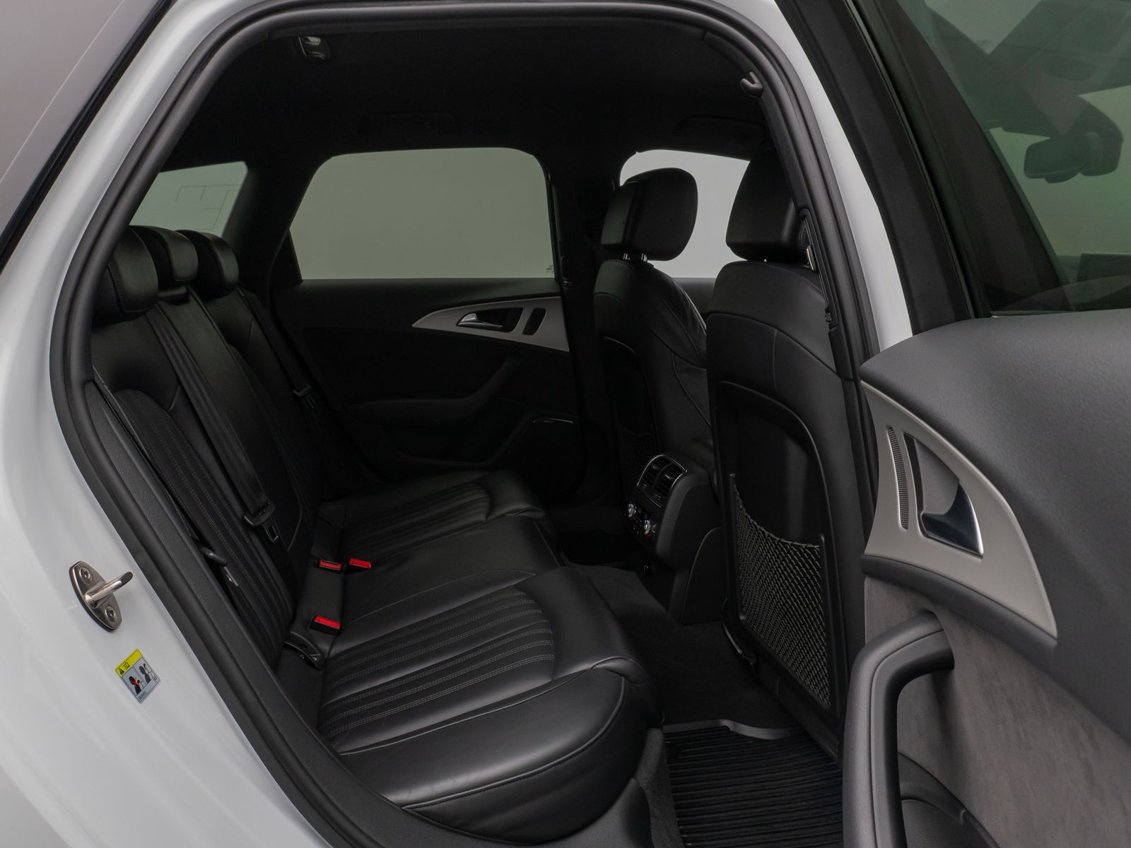 Fahrzeugabbildung Audi A6 Avant 3.0 TDI clean quattro Kamera BOSE AHK