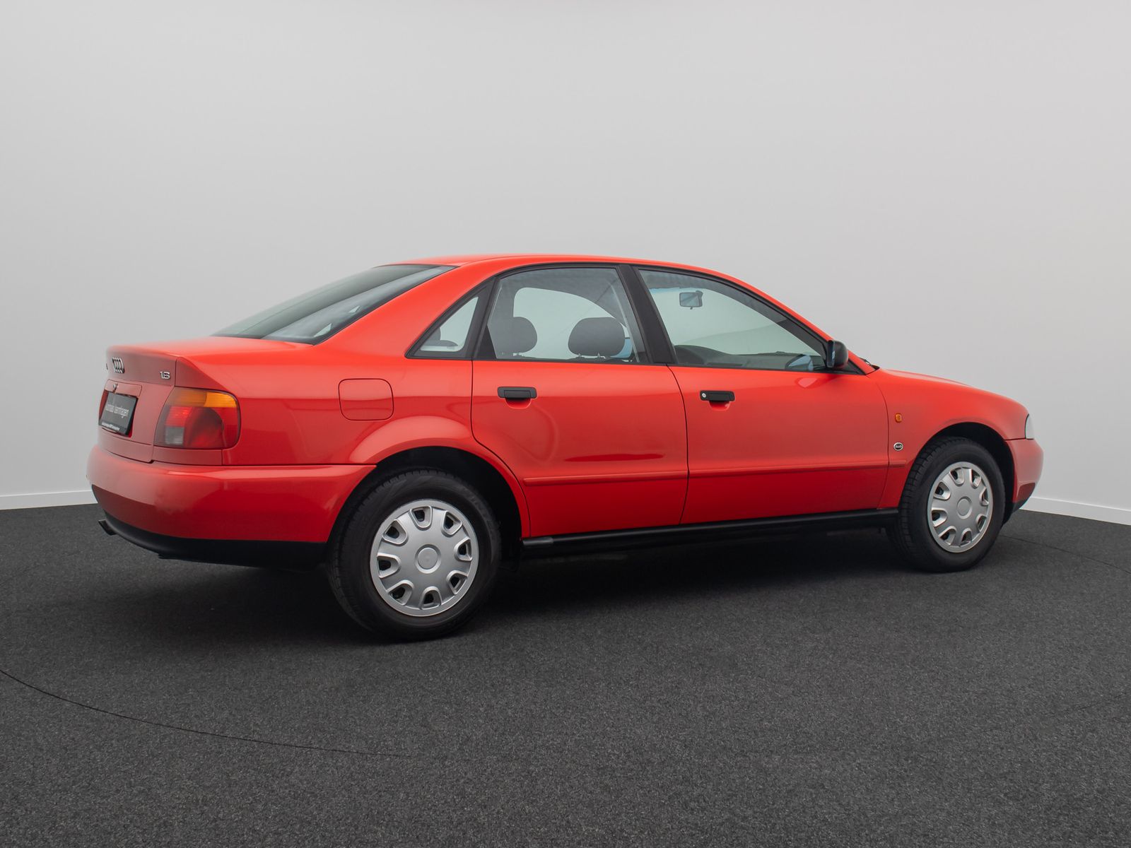 Fahrzeugabbildung Audi A4 1.6 GSD Nebelschwfr ABS Winterreifen Stoff