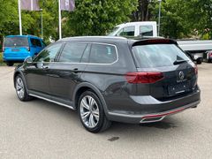 VW Passat Alltrack 200PS  #STH-AHK-H&K-19"-Matrix