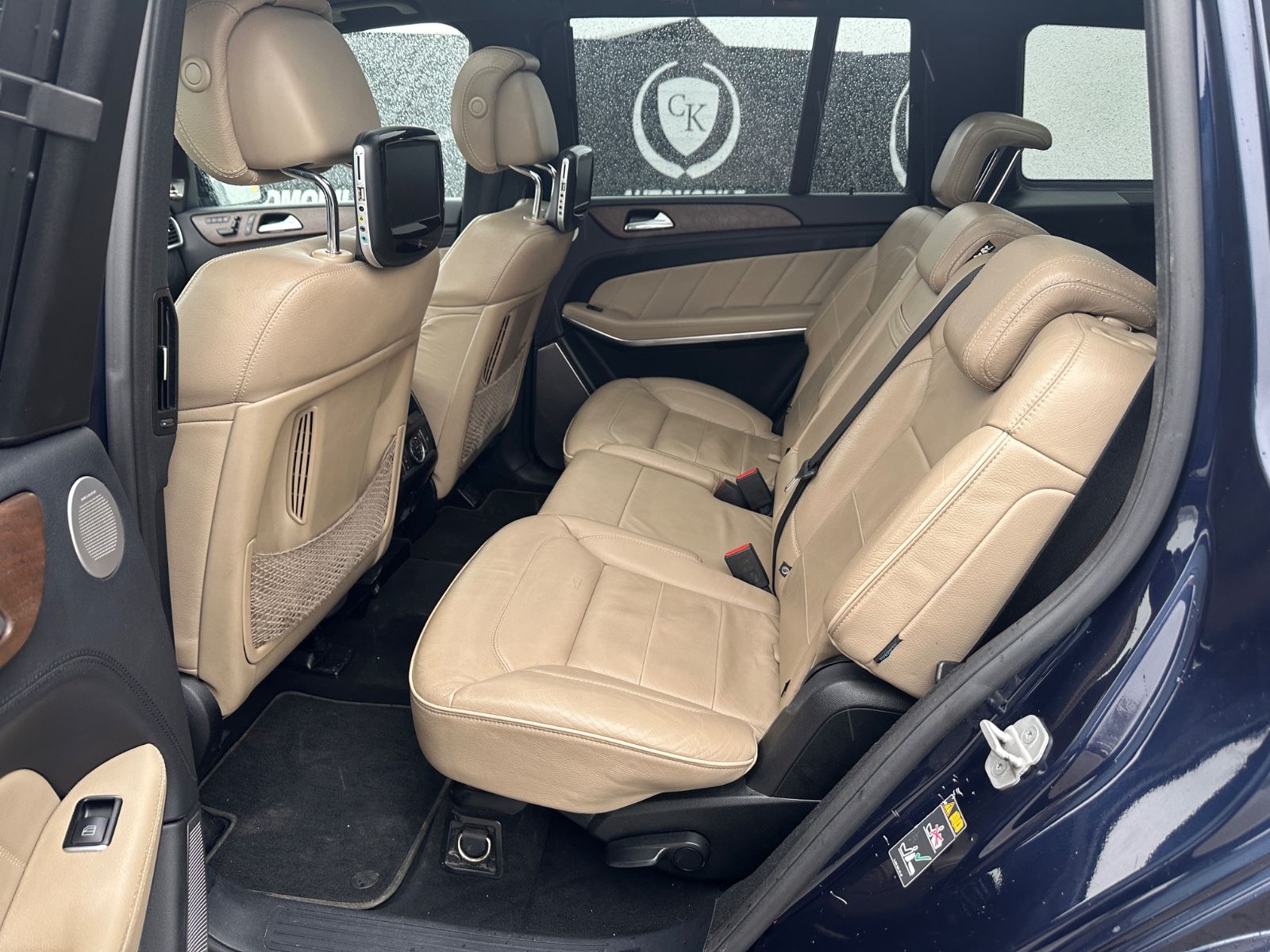 Fahrzeugabbildung Mercedes-Benz GL 500 4Matic AMG/7 Sitze/Navi/ILS/Pano/Kam/AHK