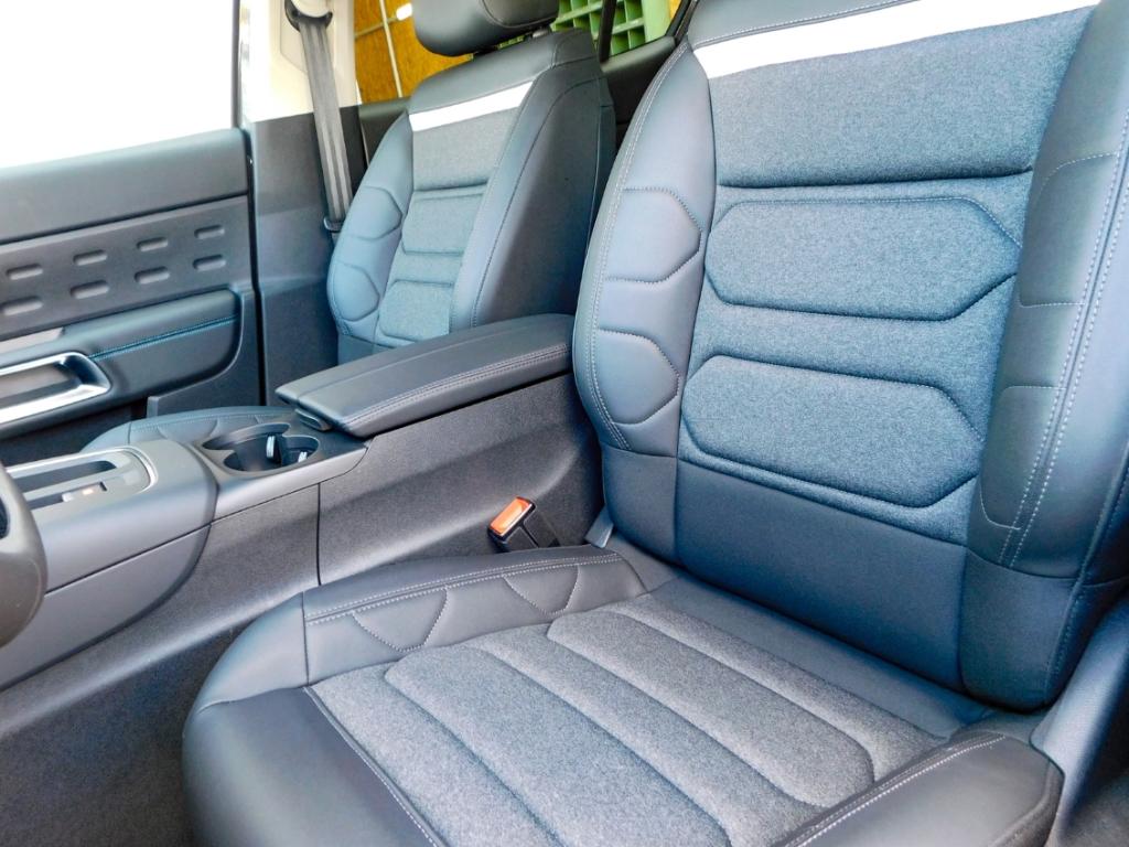 Citroën C5 Aircross Plus Hybrid SitzHzg Ganzjahresreifen