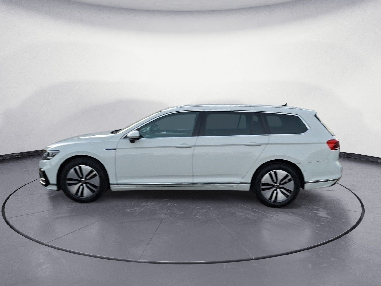 Volkswagen Passat Variant - Bild 3