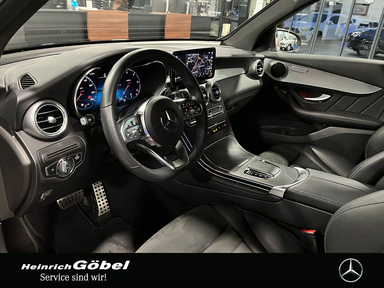 Fahrzeugabbildung Mercedes-Benz GLC 220 d 4M AMG+TOTWINKEL+DISTRONIC+LED+MBUX