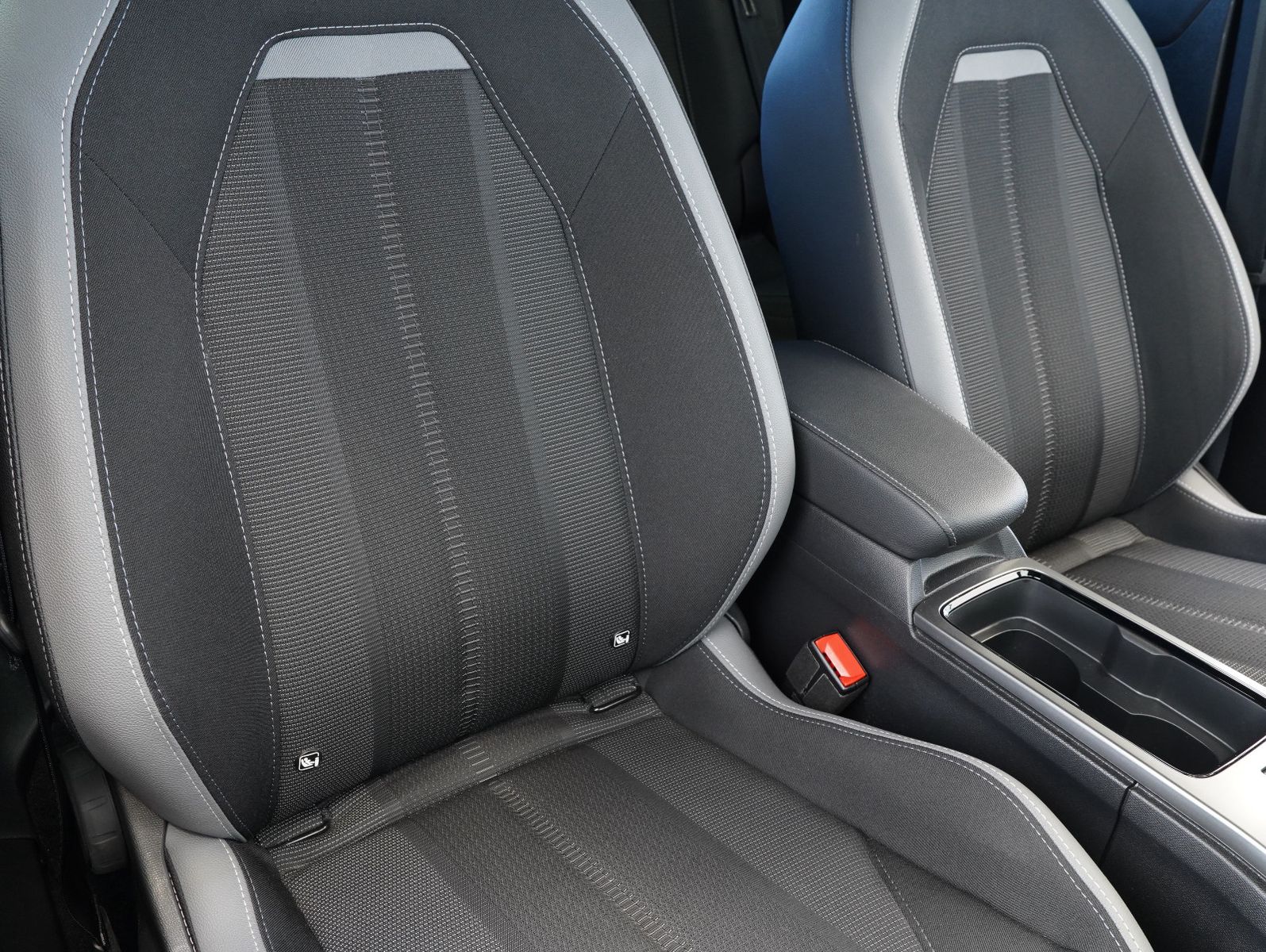 Fahrzeugabbildung Opel Mokka 1.2 Turbo GS TECH/LED/INTELLILUX/ACC