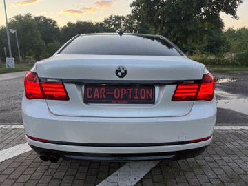 BMW 730 - 8
