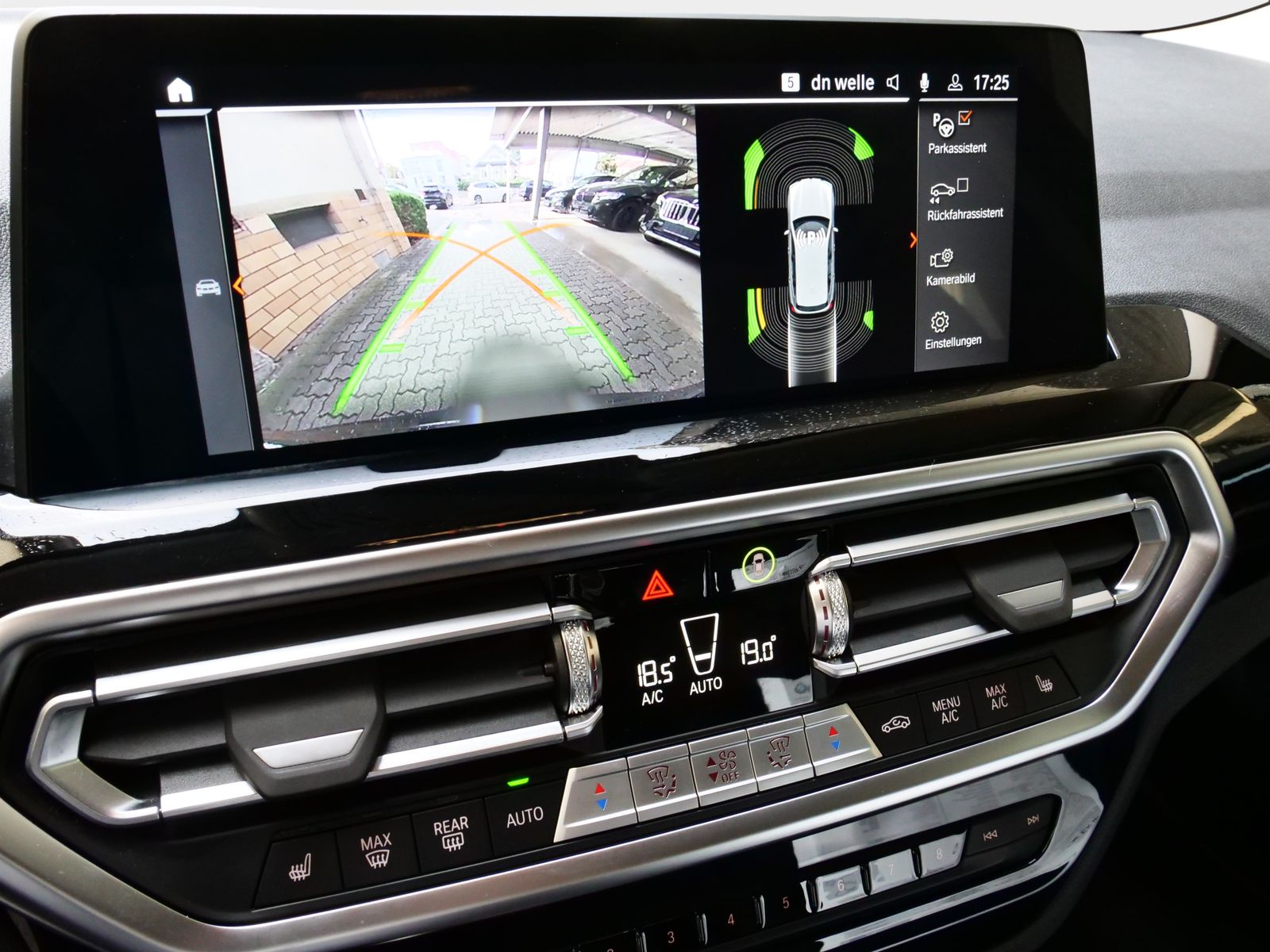 BMW X3 xDrive20i DAB LED WLAN ACC Stop&Go Shz foto 14