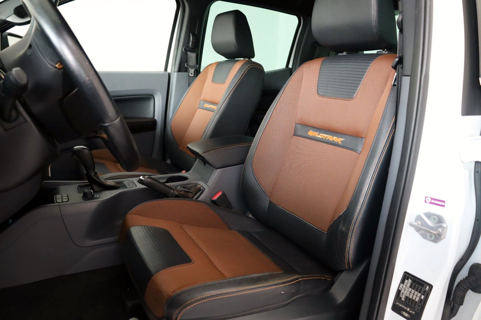 Fahrzeugabbildung Ford Ranger Wildtrak 3,2 TDCI 4x4,Navi,Rollo, AHK+WR