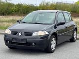 Renault Megane 1.4 16V Dynamique 98PS Klimaautomatik - Renault Megane: 1.9