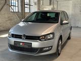 Volkswagen Polo V Life 1,2TSI/Klima/SHZ/PDC/Alu! - silberne Volkswagen Polo