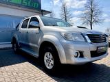 Toyota Hilux Double Cab Life 4x4-KLIMA-RÜCKFAHRKAMERA!! - Toyota Hilux