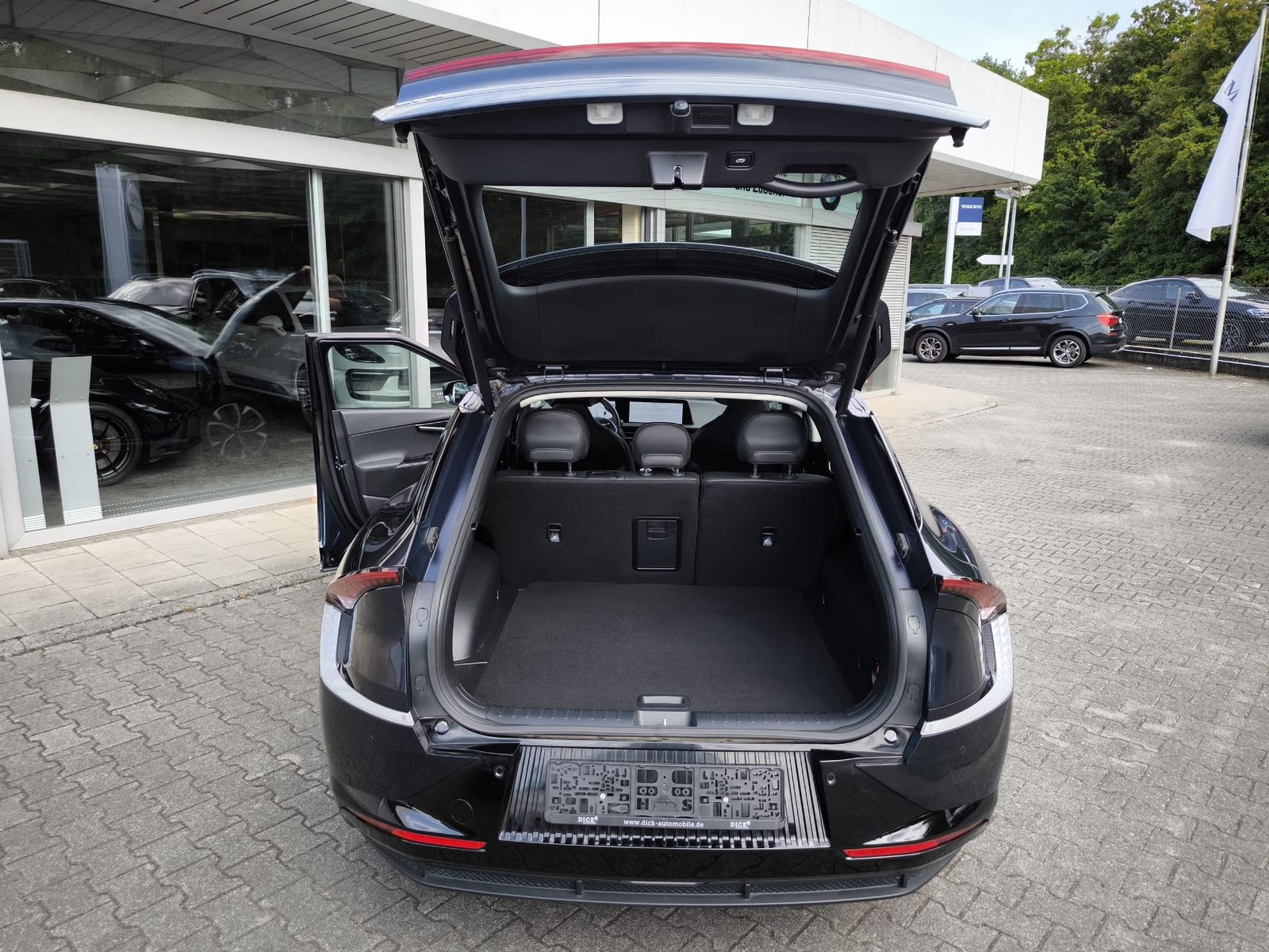 Fahrzeugabbildung Kia EV6 2WD WERKSGAR+NAVI+LED+SHZ+KAMERA+ACC+19"
