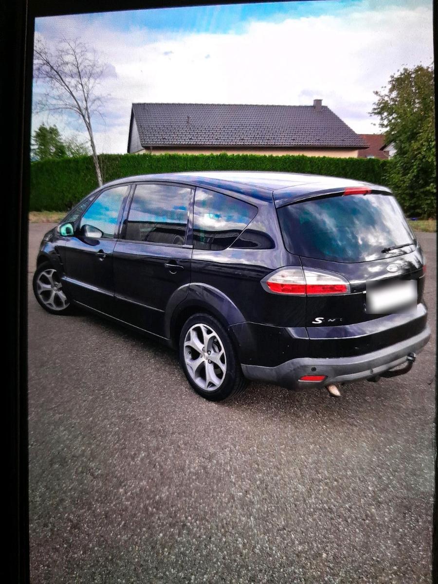 Ford S-Max