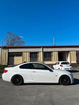 BMW E92 325d Coupe M-Paket | 6-Zylinder | ... - BMW 325 mit Diesel-Antrieb: Coupe, Automatik