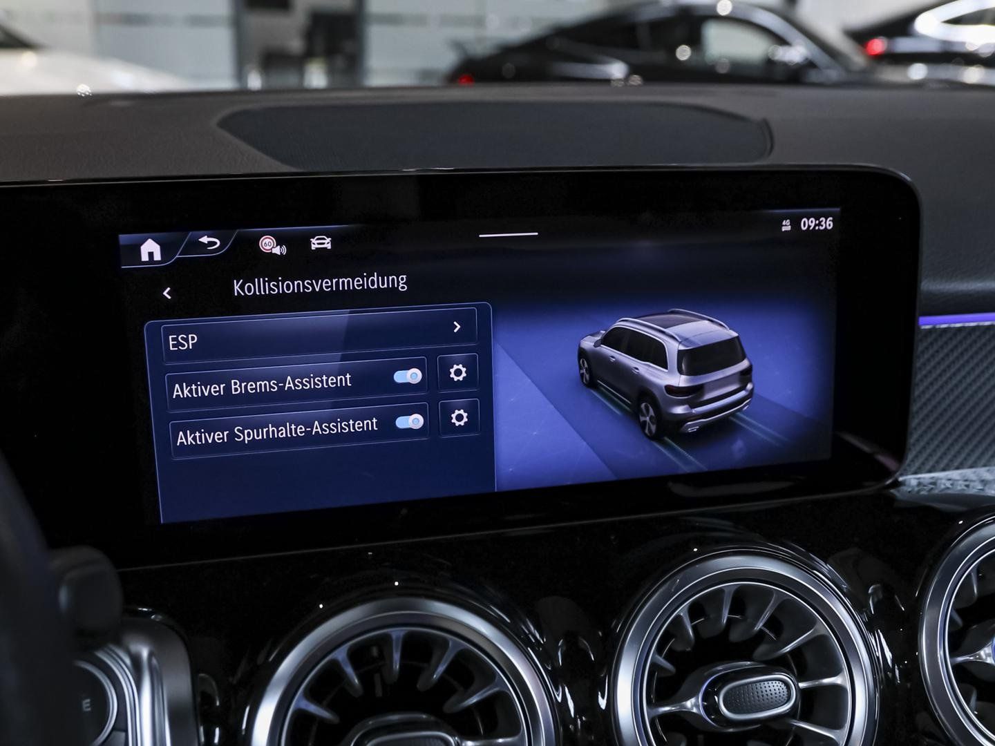 Mercedes-Benz GLB 200 AMG Advanced Panorama Ambiente Keyless foto 18