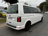 Volkswagen VW T5 Multivan lang Umbau T6 DSG Leder Standheiz - gebrauchte VW T5 aus dem Jahr 2005