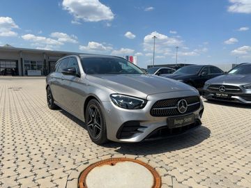Mercedes E 200 - 5