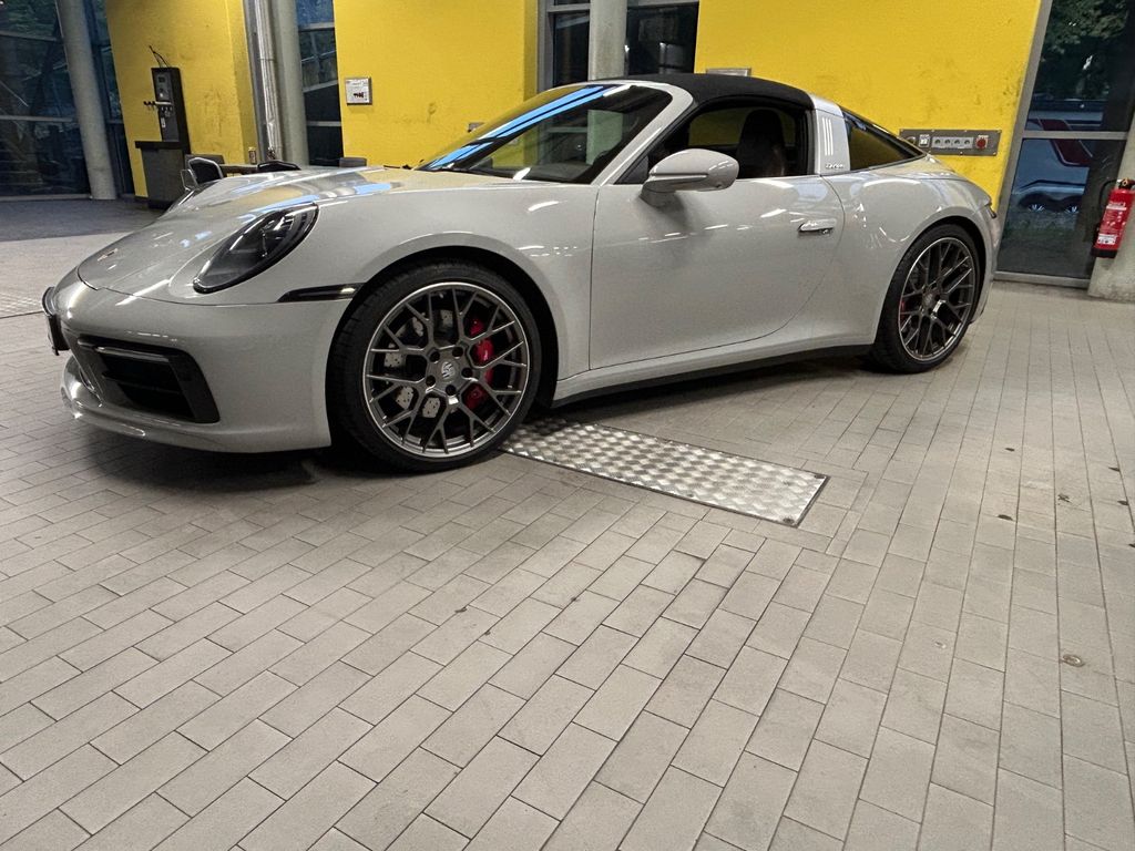 Image of Porsche 911