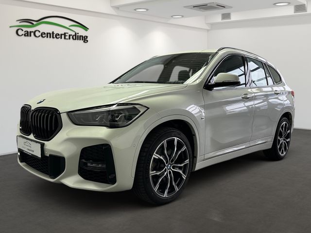 BMW X1sDrive20i*M Sport*LED*Navi*Panorama*DAB*SHZ*