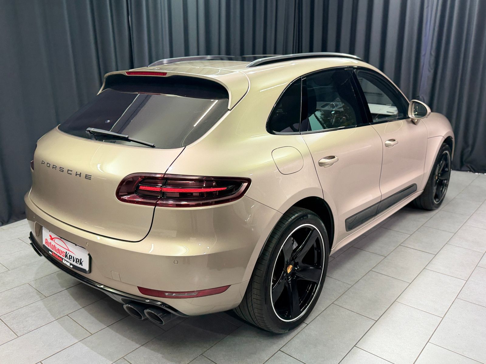 Fahrzeugabbildung Porsche Macan S Diesel |PANO|360°|LED|BOSE|VOLL