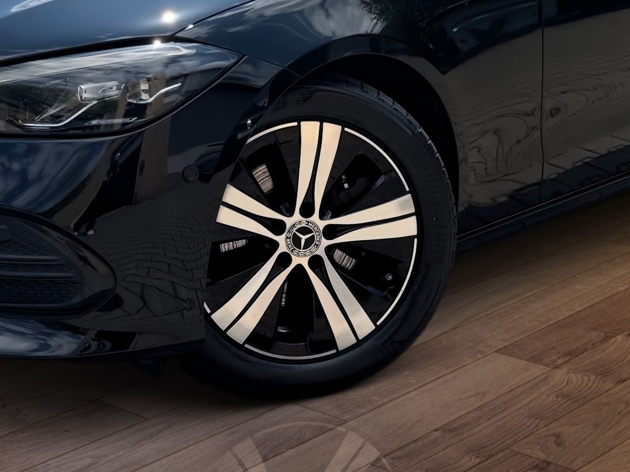 Fahrzeugabbildung Mercedes-Benz C 200 d T AVANTGARDE+LENKRADHEIZ+AMBIENTE+EASYP+
