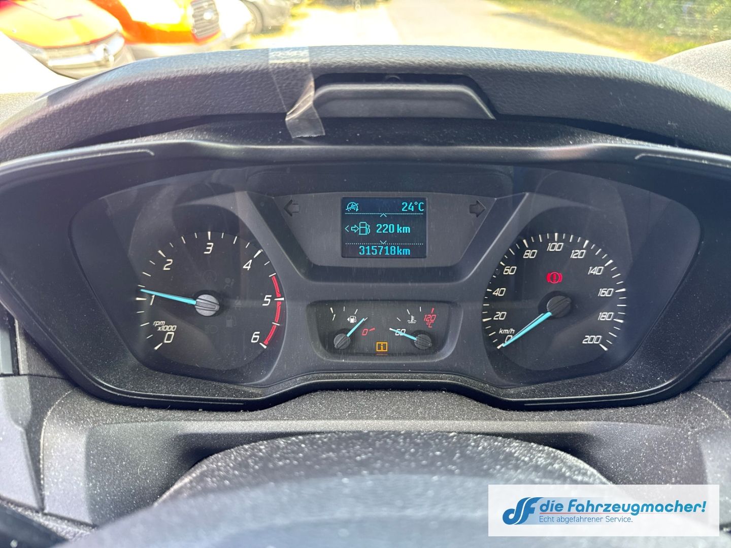 Fahrzeugabbildung Ford Transit Kombi 350 L3 Trend StandHZG *2520 *EXPOR